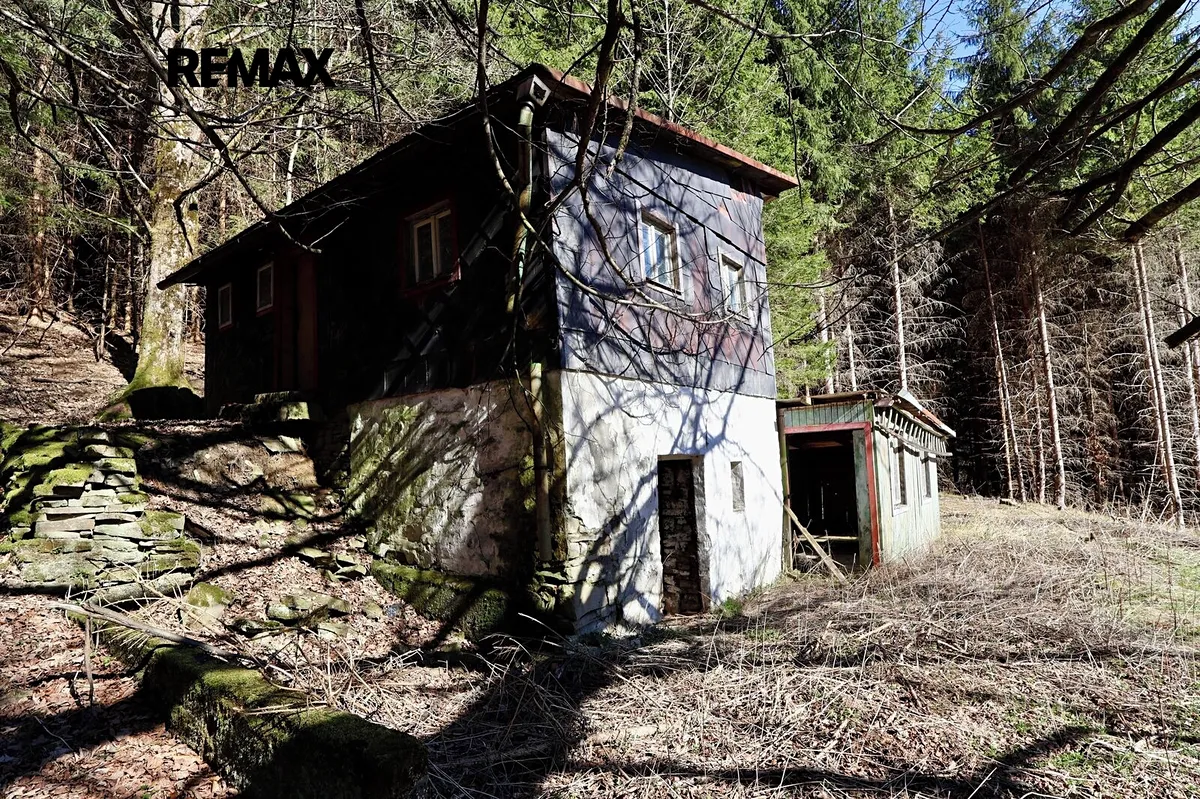 Prodej chaty 180 m², pozemek 7880 m²
